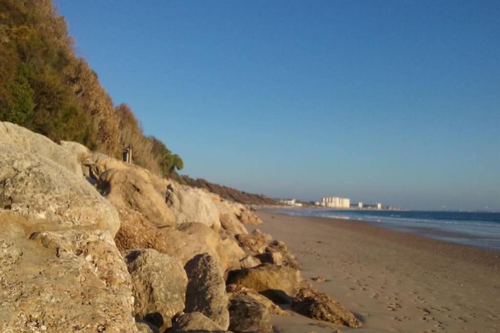 Piso Muy Moderno Para 4 Personas Y Una Cuna A 7 Min Caminando A La Playa, Con Aire, Balcon Con Vistas Y 2 Piscinas Ел Пуерто де Санта Мария Екстериор снимка